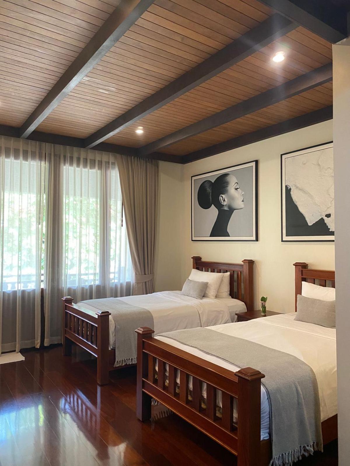 Athena Hotel Паксе Екстериор снимка