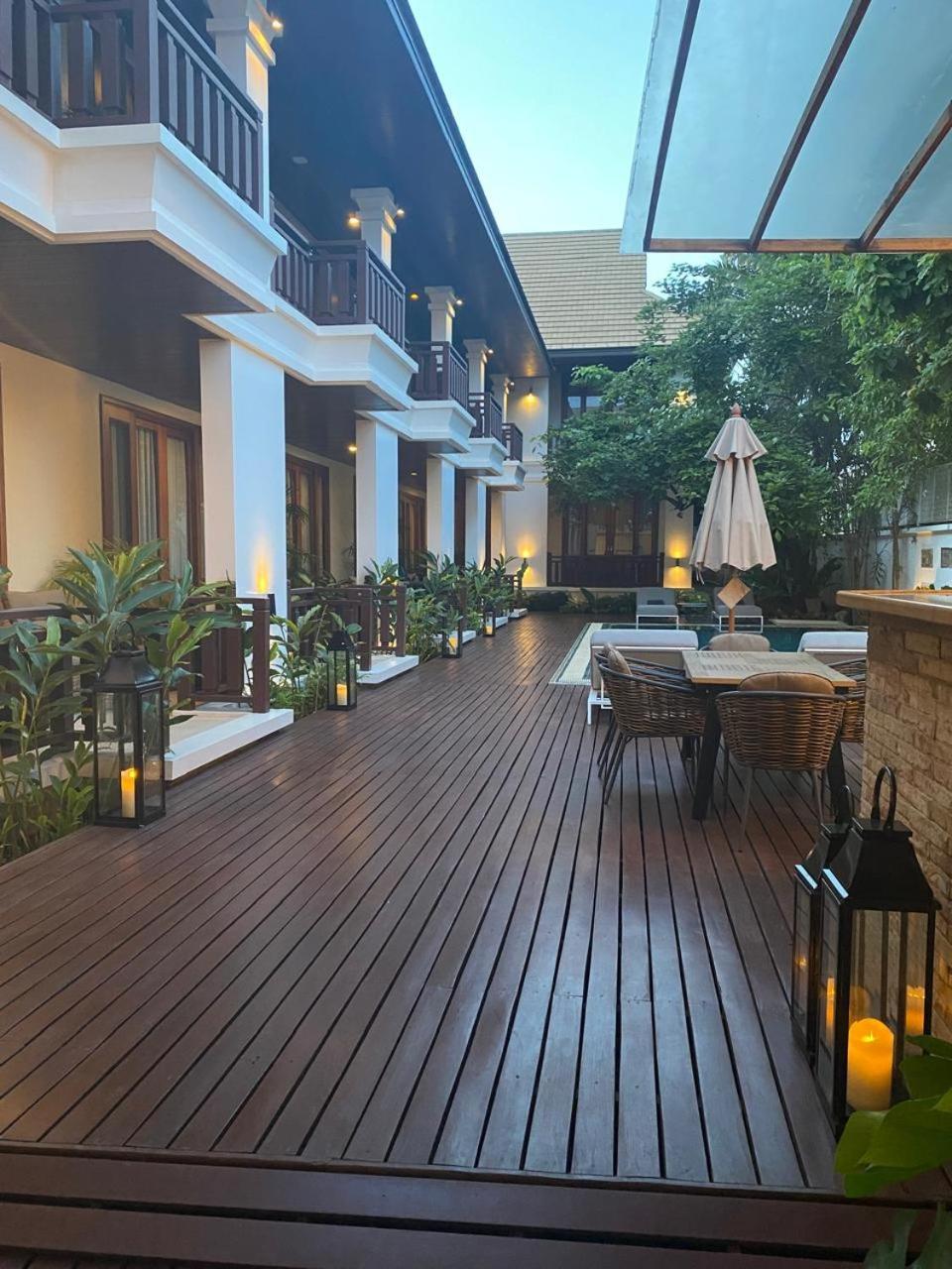 Athena Hotel Паксе Екстериор снимка